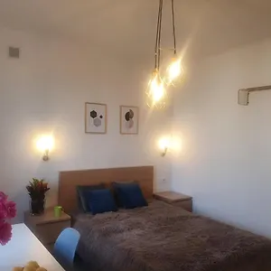 Flat Femina Street Апартаменты